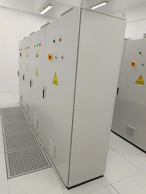 Gabinetes para paneles de control