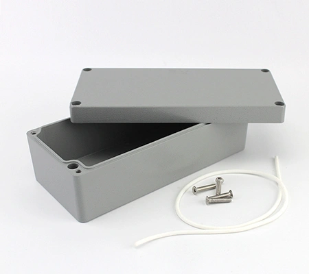 Caja de conexión eléctrica en acero al carbono y/o acero inoxidable